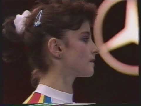 Christina Bontas (ROM) - Worlds 1989 - All Around - Balance Beam
