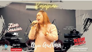 Download lagu Kesepian -New Family Reborn-Ayu Andira {LIVE SESSION} mp3