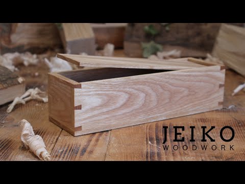 Making A Dovetail Box From Firewood Using Hand Tools