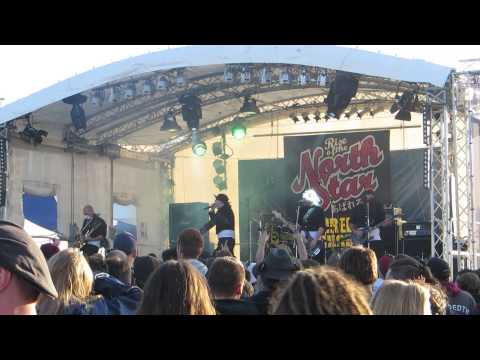 Rise of the Northstar-Protect ya chest live (Summerbreeze 2014)