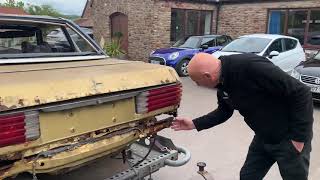 Zardzewiały Mercedes 450SL D-Jetronic '74 na części