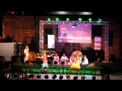 Algoza band with male dancers