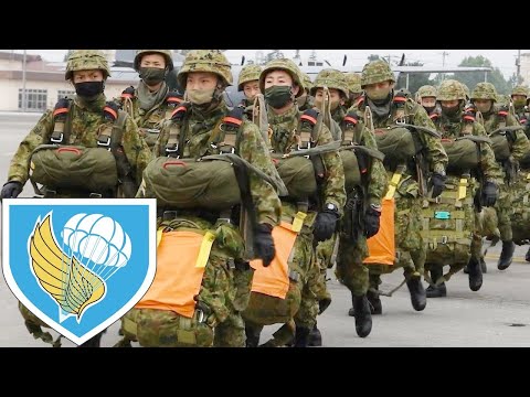 Japanese Army. Soldiers of the 1st Airborne Brigade at the Joint Exercises.