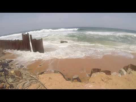 Shankhumukham has been severely damaged in violent waves and severe sea erosion #Shanghumukham