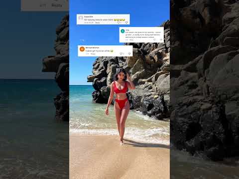 Not me actually having a picture of myself in a saree at the beach 😂 #saree #indian #desi #sari