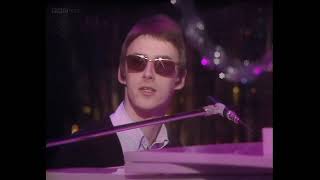 The Style Council - Long Hot Summer on TOTP in 1080p