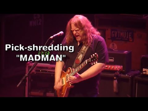 Madman Across the Water - Elton John cover by Gov't Mule & Warren Haynes, pick-shredding 'Madman!"