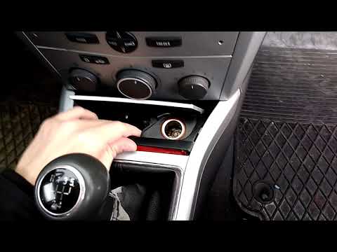 Astra h wyciągnięcie popielniczki/gniazda zapalniczki