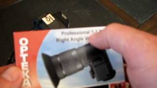 preview picture of video 'Cheap $40 Opteka viewfinder for Canon Nikon Sony DSLR T2i 550D'