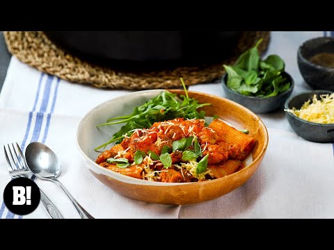 Easy Cheesy Sausage Rigatoni (Quick Vegan Dinner Recipe)