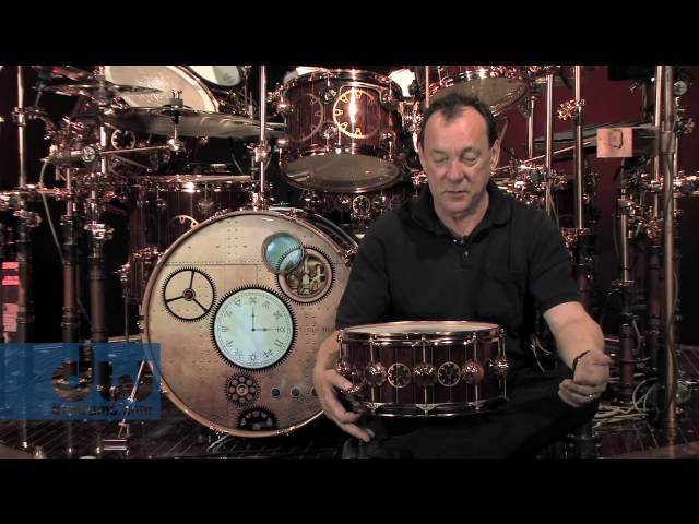 NEIL PEART DW COLLECTOR'S SERIES SNARE DRUM in Drums & Percussion in Windsor Region