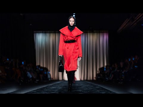 Alberta Ferretti Fall/Winter 2023/24 Milan