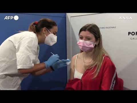 VIDEO NEWS  |  23 NOVEMBRE 2021  |  ARRIVA IL SUPER GREEN PASS, TRIESTE PROTESTA ANCORA