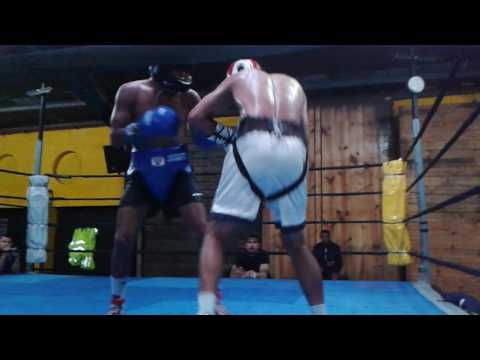 Cristian Flores Vs Roman Gonzalez Sparring