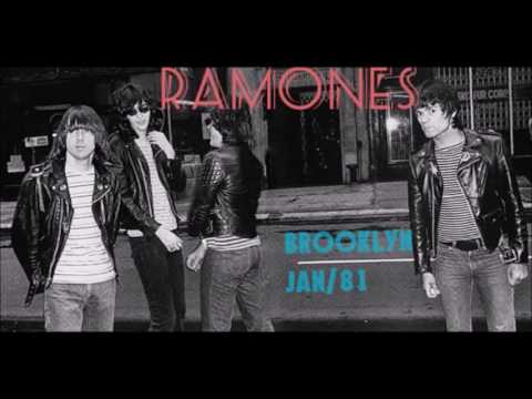 Ramones Live Walt Whitman Auditorium, Brooklyn, New York, USA 03/01/1981 (ONLY UNITED STATES)