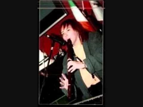 Tullamore Dew by The Sandcarvers Live 2006