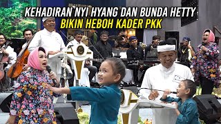 Download lagu KEHADIRAN NYI HYANG DAN BUNDA HETTY BIKIN HEBOH KADER PKK mp3 Download lagu KEHADIRAN NYI HYANG DAN BUNDA HETTY BIKIN HEBOH KADER PKK mp3