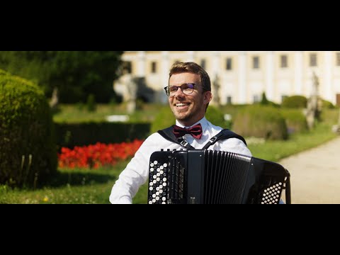 Tritsch-Tratsch Polka - J. Strauss II. | Milan Řehák - accordion [OFFICIAL VIDEO]