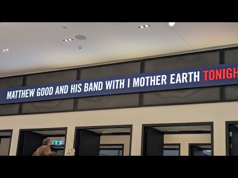 Matthew Good  and his band at the OLG stage on 21/11/2025. #rockmusic  One of my favorites !