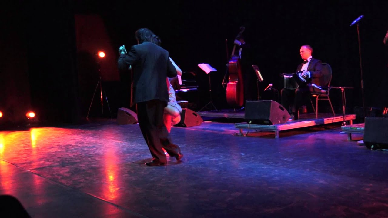 Chicho Frumbolli & Juana Sepulveda,  Solo tango orquesta  "Romance del Diablo"