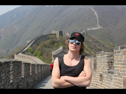 Great wall poet
