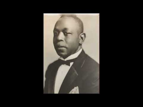 Wild Man Blues - Johnny Dodds' Black Bottom Stompers (w Louis Armstrong & Earl Hines) (1927)