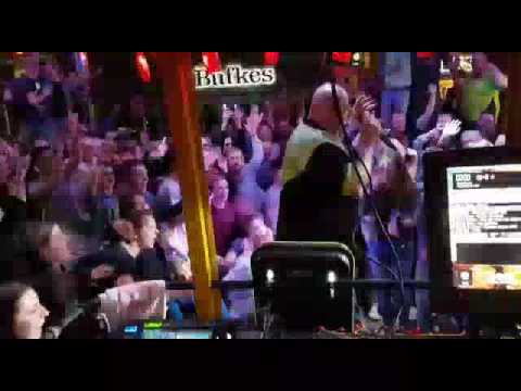 Big Benny Vrundj is veur aeve, Kammeraod is veur ut laeve.