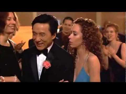 Jackie Chan. Lo smoking - troietta grazie