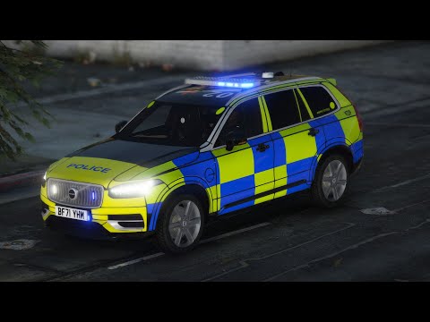 GTA V - LSPDFR 0.4.9🚔 - Volvo XC90 Patrol | Man Armed With Antique Rifle - 4K