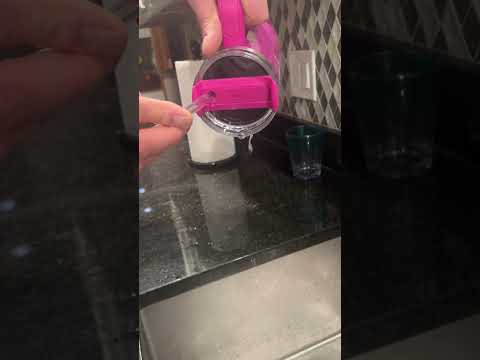 Broken leaking Stanley cup - Image 2