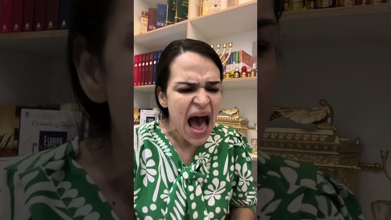 A inveja de você é terrível!