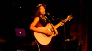 Valerie June - Love Told a Lie