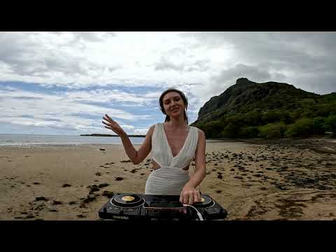 Eliza May - Organic House DJ Mix | Mauritius