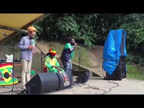 Addis Pablo & Suns of Dub at the park