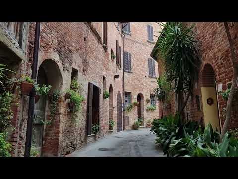 Foiano de la Chiana, off the beaten path in Tuscany, Italy