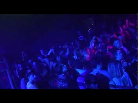 • PRESSURE 14/02/12 • TWO DOOR CINEMA CLUB AND METRONOMY DJS •