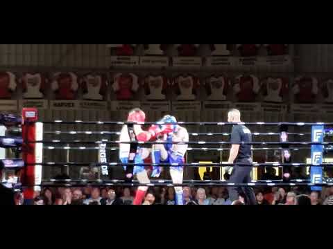 Max Muay Thai match 9 Jul 22: round 3