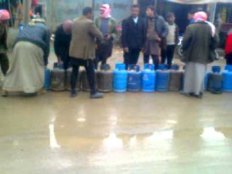 لواء الأمة يقوم بتأمين مادة الغاز للأهالي في ريف دير الزور الغربي