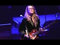 smokin' Susan solo! "The Sky Is Crying," Tedeschi Trucks Band