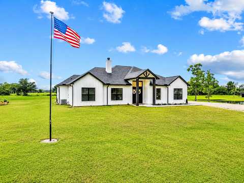 8228 Avenue L, Santa Fe TX 77510