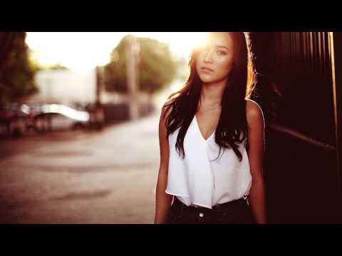 Juventa ft. Erica Curran - Move Into Light [Koven Remix]