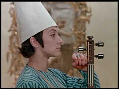 Трейлеры Цвет граната