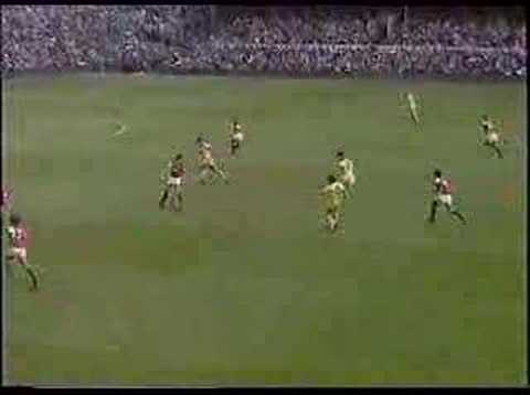 Match of the 80s - Season 83-84 (Part 1 of 4)