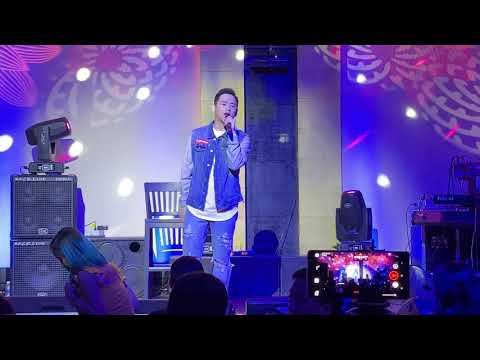 "Ngayong Nandito Ka" by Mark Michael Garcia (4k quality) Live @ Johnny B. Good