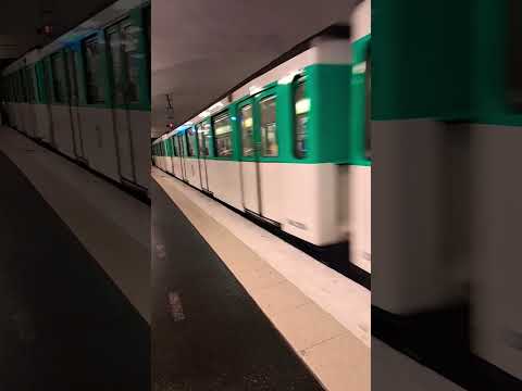 ロゴ Noctambus.gif