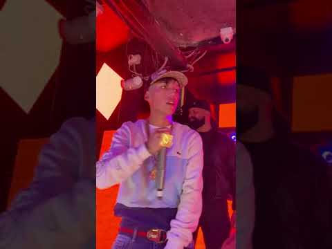 Jere Klein - 2 Hielos (en vivo)