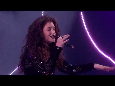 @Lorde Disclosure, Lorde and AlunaGeorge perform 'Royals-White Noise' - BRIT Awards 2014