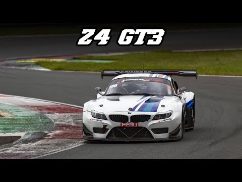 BMW E89 Z4 GT3 | still racing in 2021 | flybys, downshifts
