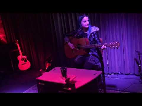 Amanda Salemi “The Chase”