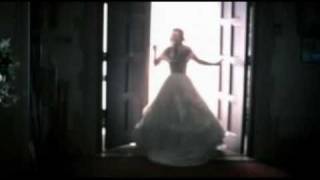 Kelly Clarkson - Don&#39;t Let Me Stop You [HQ VIDEO + LYRICS]